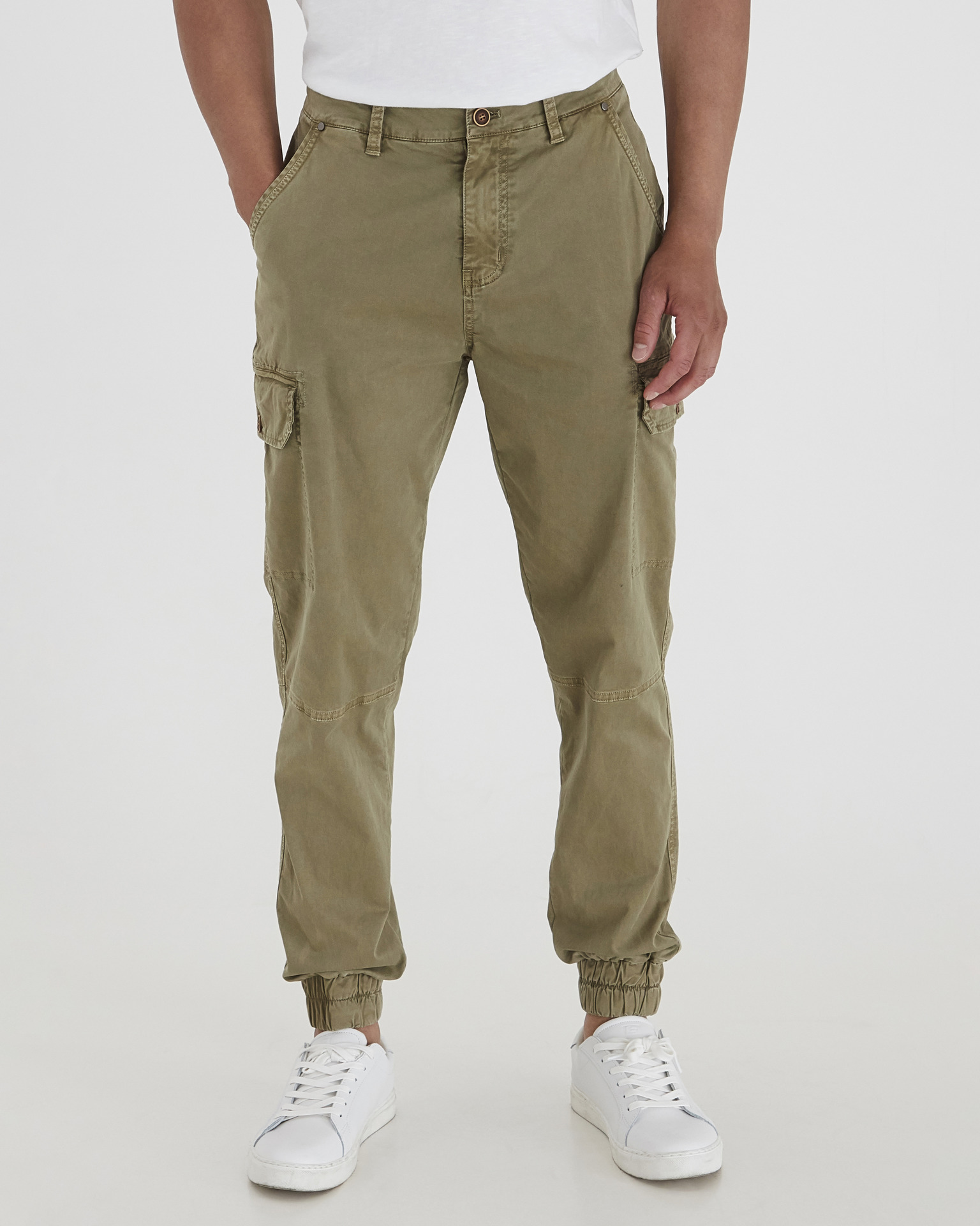 Fotografie Khaki kalhoty s kapsami Blend - XS (29/32)