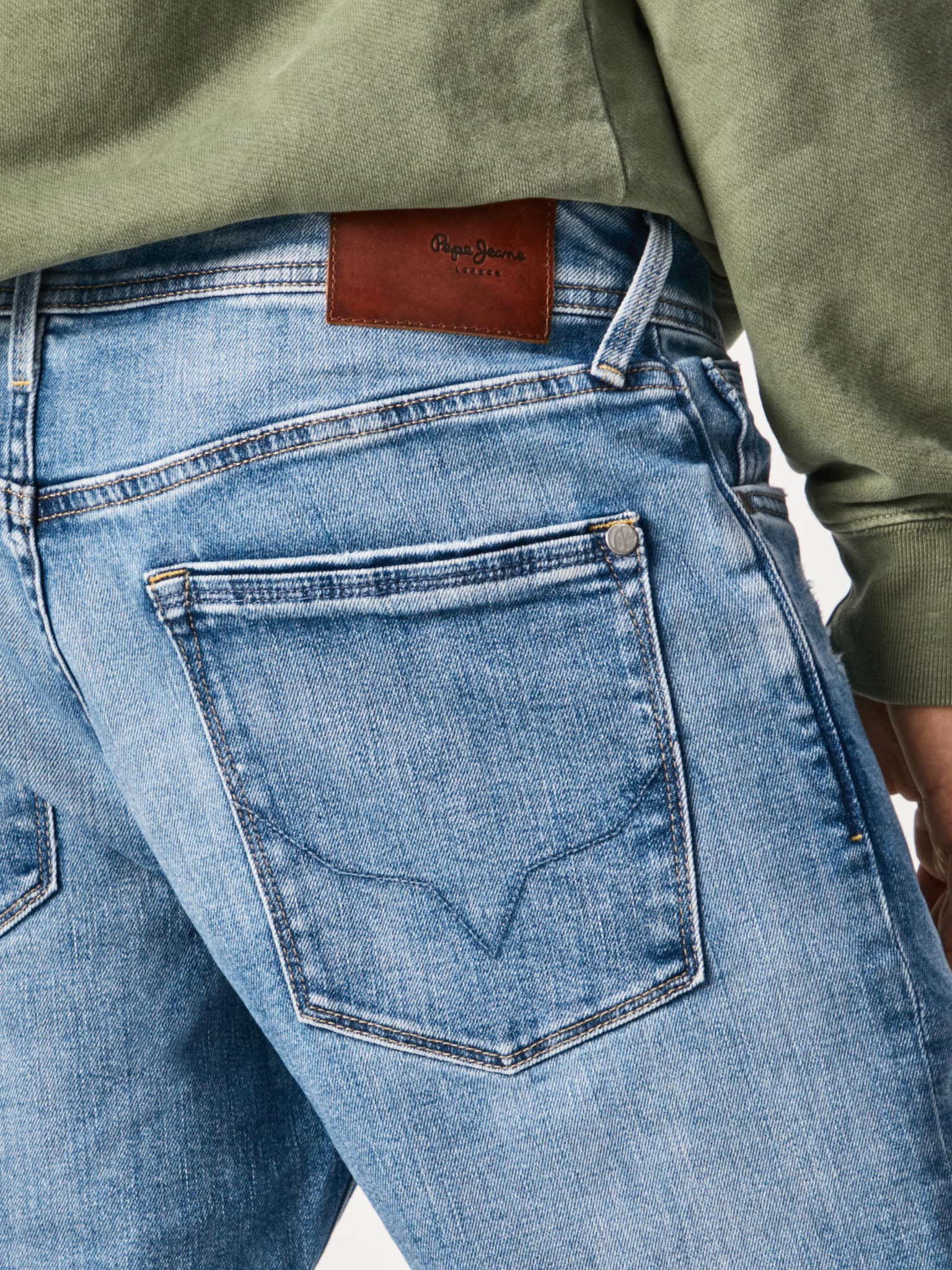 Pepe Jeans Affiliate Program with 17% Commission in (2024)