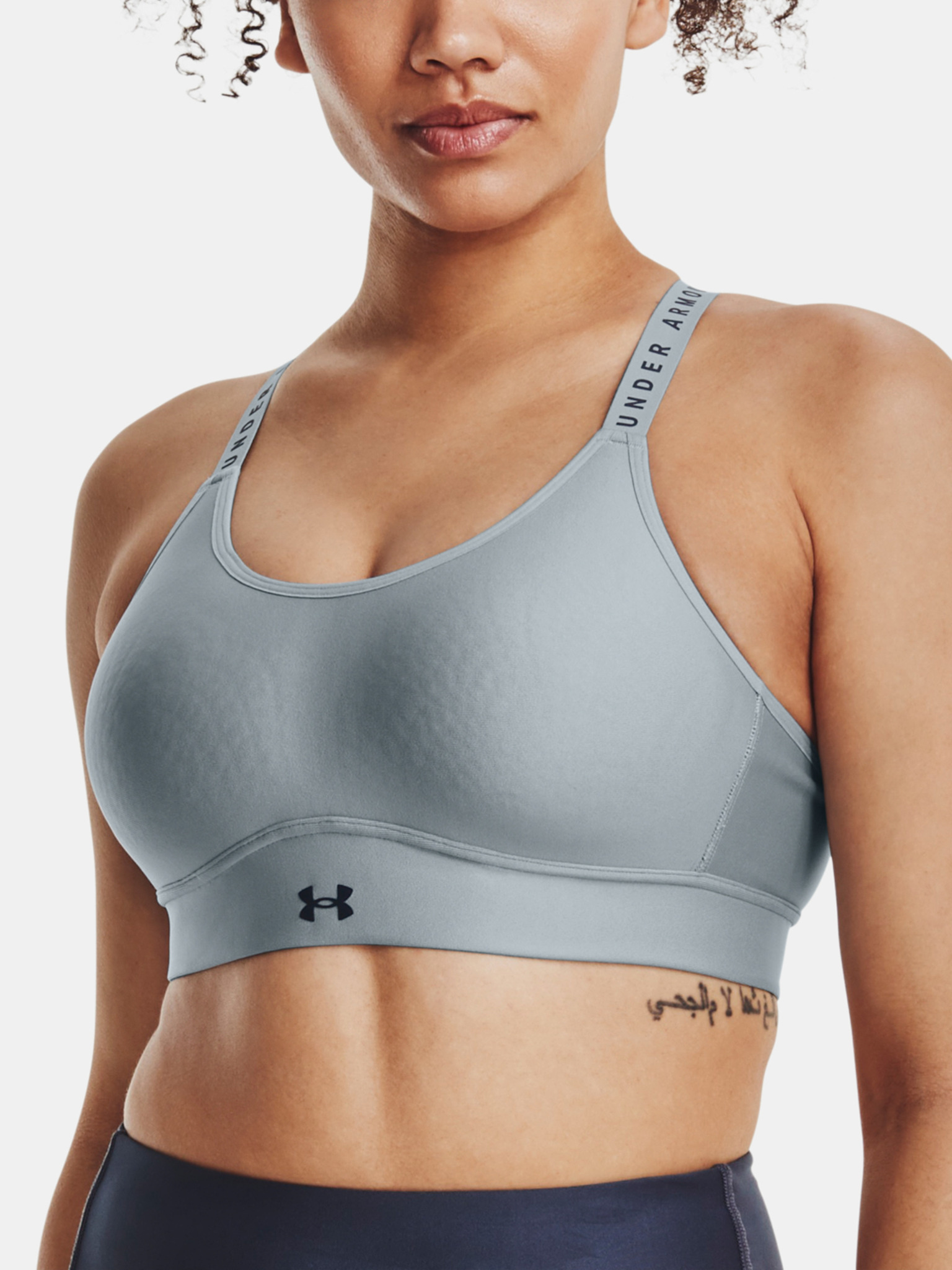 Women's UA Infinity Mid Covered Sports Bra | Under Armour