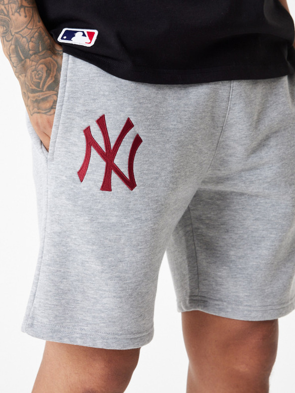 New Era New York Yankees League Essential Short Pants Gris