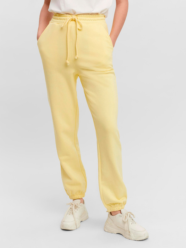 Vero Moda Spodnie dresowe Żółty