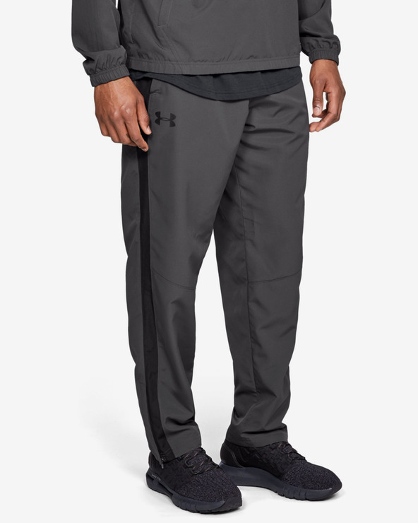 Under Armour - Sportstyle Woven Tracksuit Bibloo.com