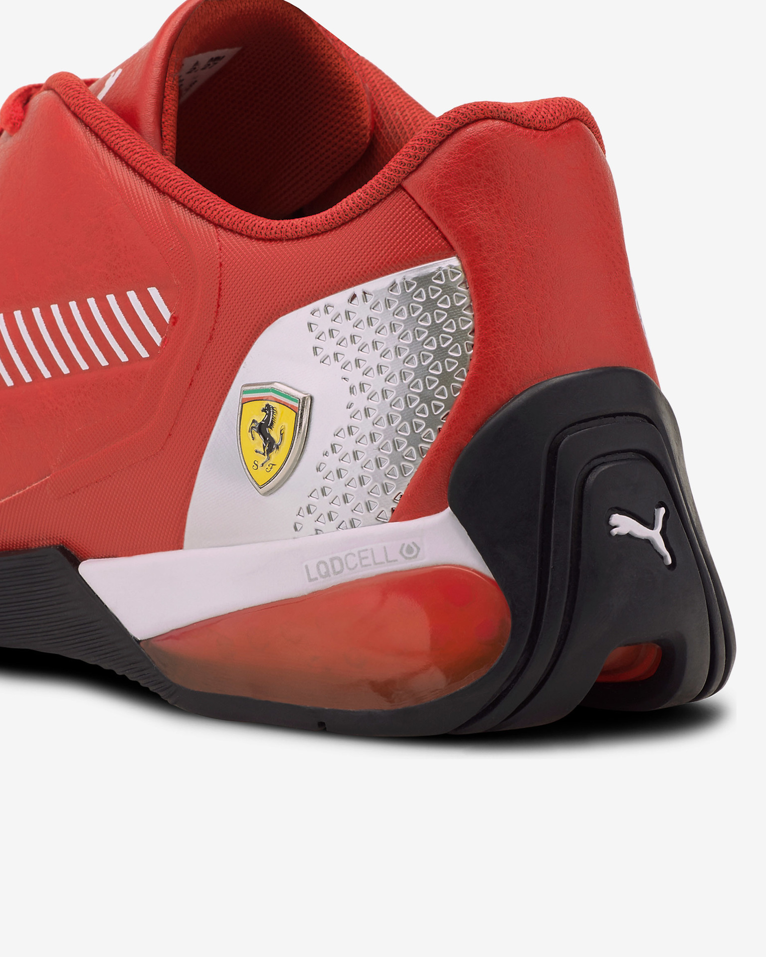 Кроссовки пума ван пис. Пума Феррари. Puma Scuderia Ferrari IONSPEED Motorsport Shoes. Puma Ferrari 2012. Puma Ferrari 2000.